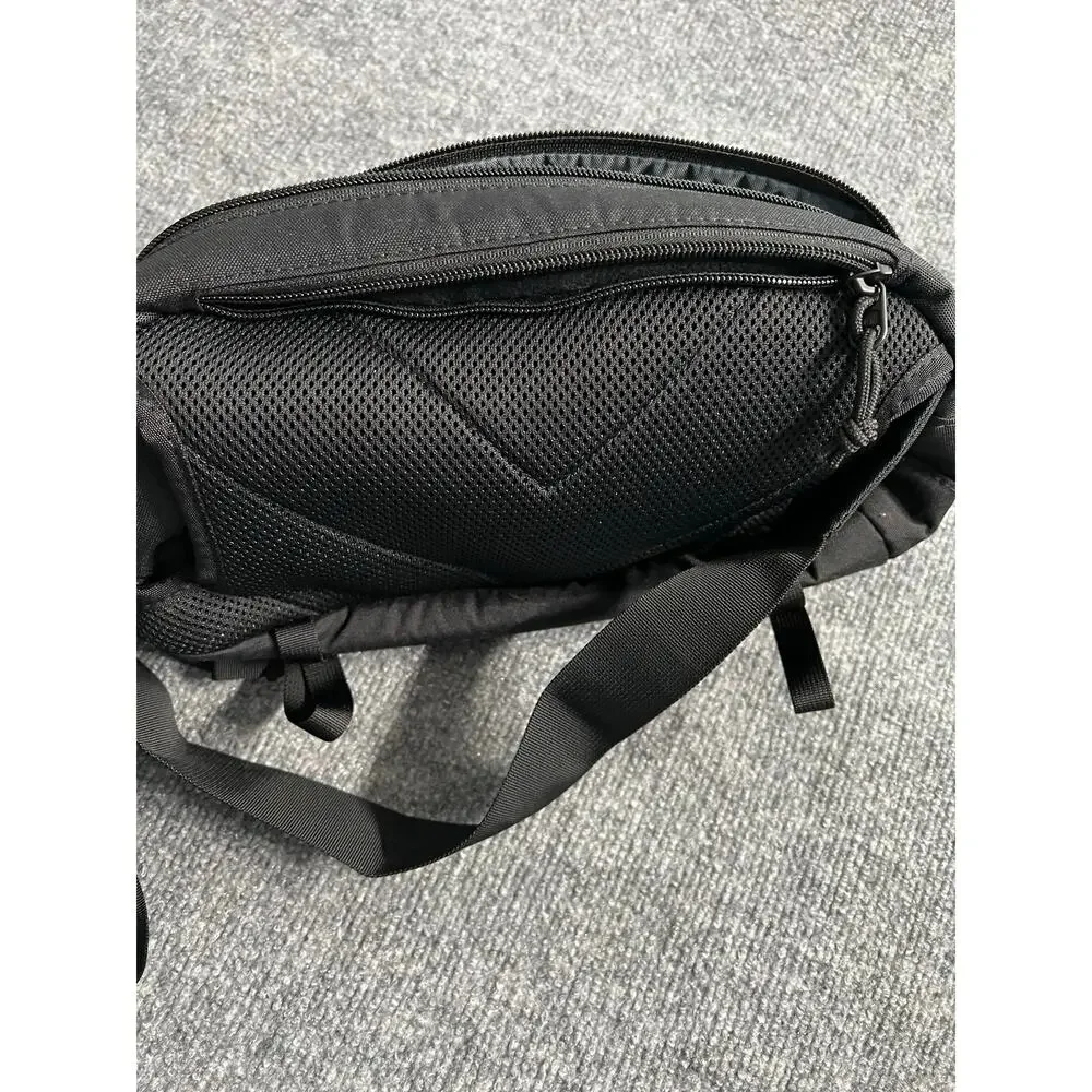L.L. Bean hip understaps outdoors